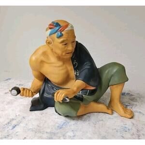 Vintage HAKATA URASAKI Japanese Clay Doll Figure Seated Man Hammering
